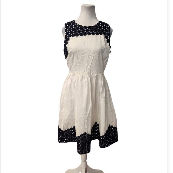 White 100% Cotton Dress with Blue Floral Crochet at Neckline and Hemline - Picture 2 of 13